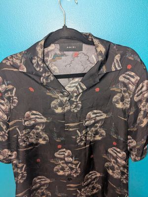 Short Sleeve Button-Up Shirts