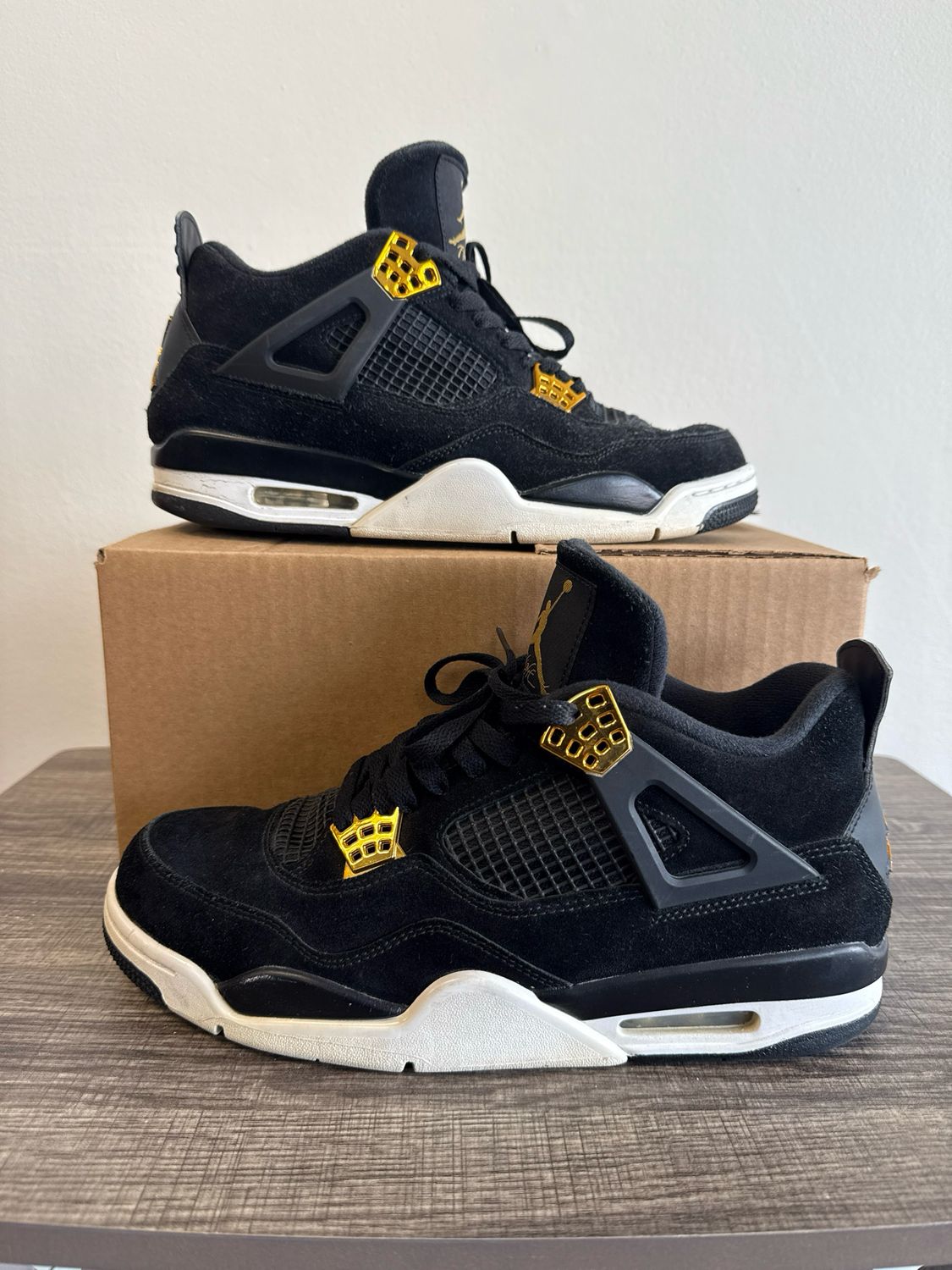 Jordan 4 Retro - Royalty (no box)