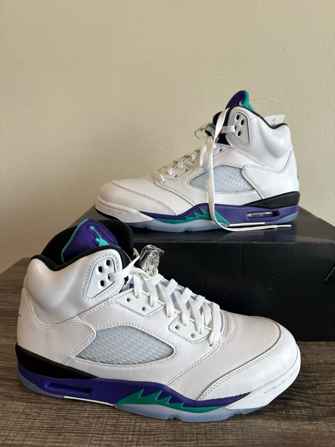 Nike Jordan 5 Grape w/box Sz 10.5