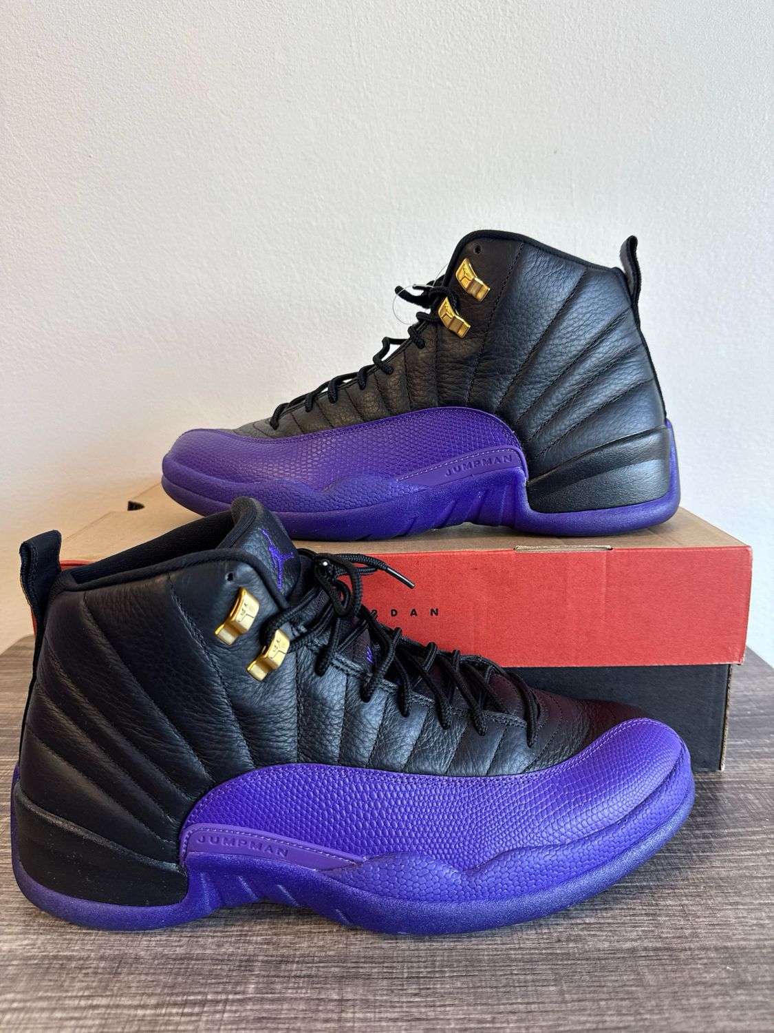 Retro 12 Field Purple (used) box