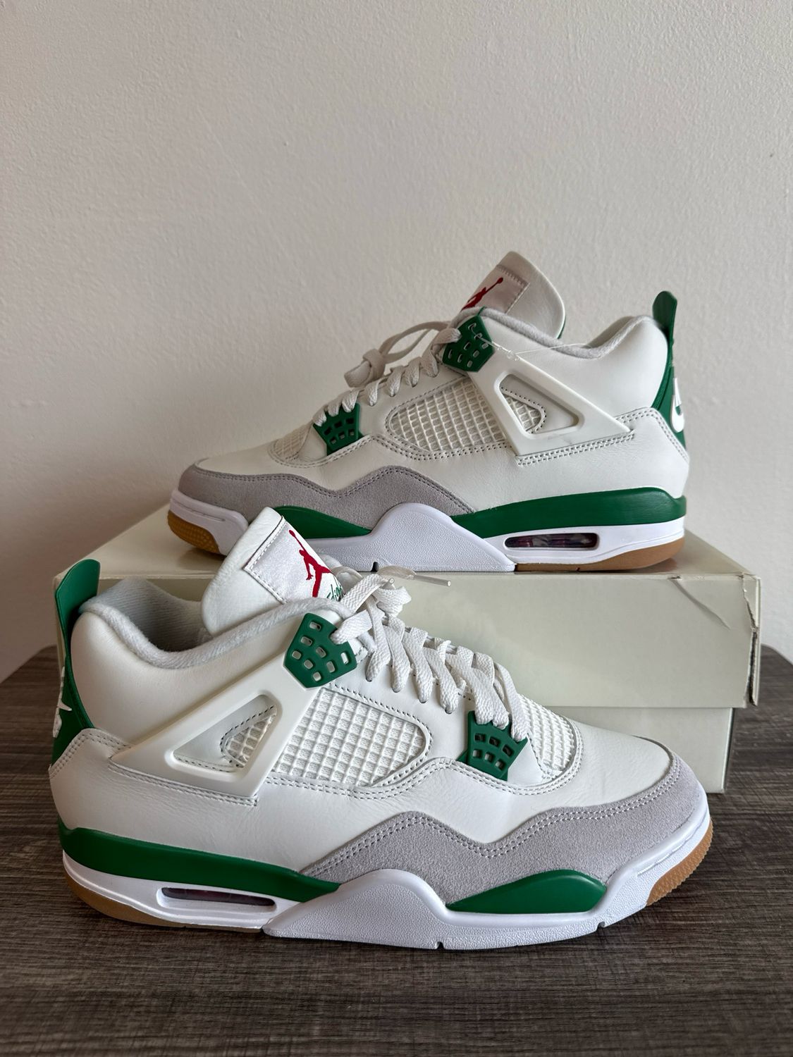 Jordan 4 SB Pine Green (new, box) Sz 10.5