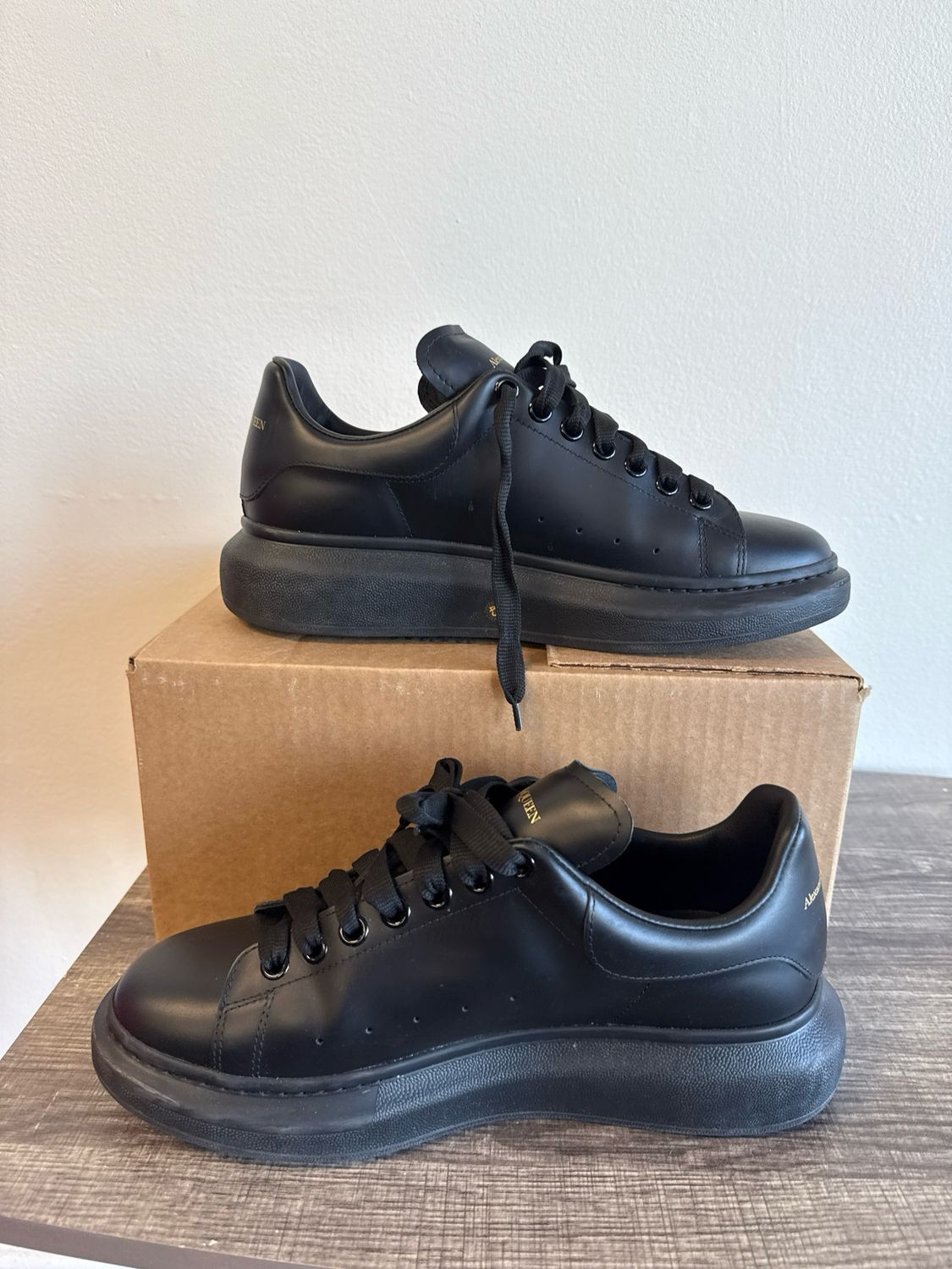 Alexander McQueen All Black(used) no box Sz 10