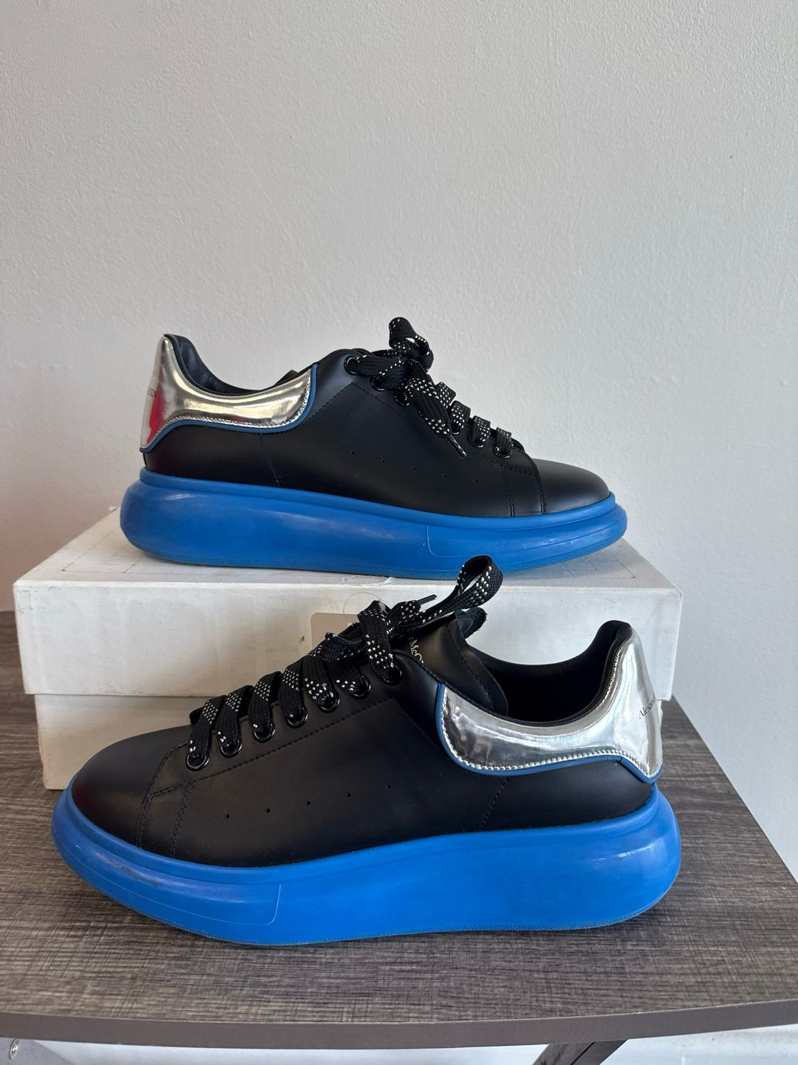 Alexander McQueen Oversized Sole Black/Blue Sz 10 (box)