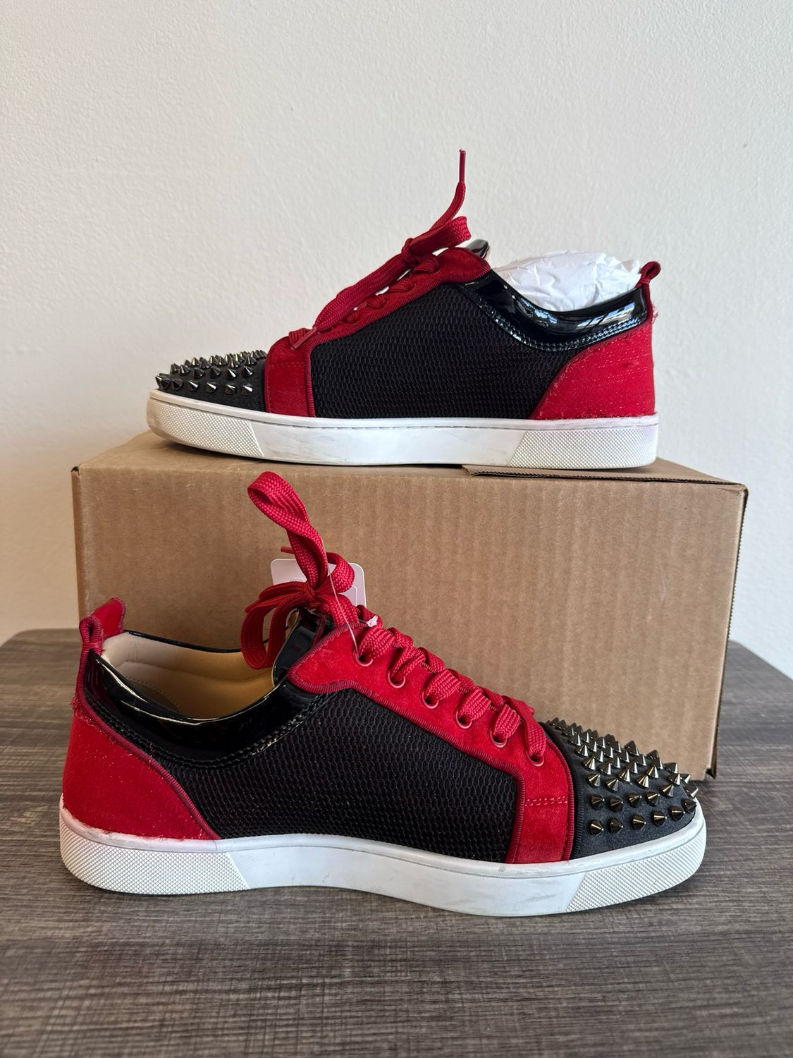 Louboutin Red Lowtop Sz 9