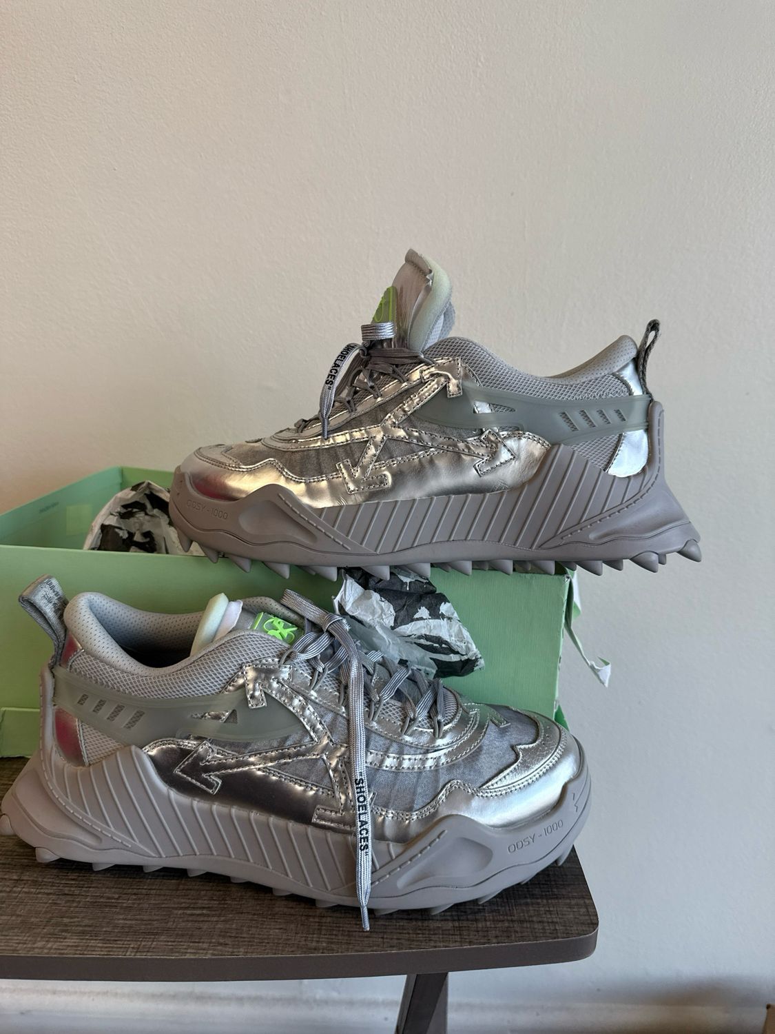 Off-White Odsy-1000 Silver Sneakers (box, VNDS) Sz 11