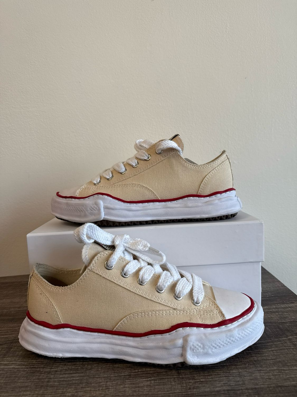 MMY Tan/Red Sz:11 (box)