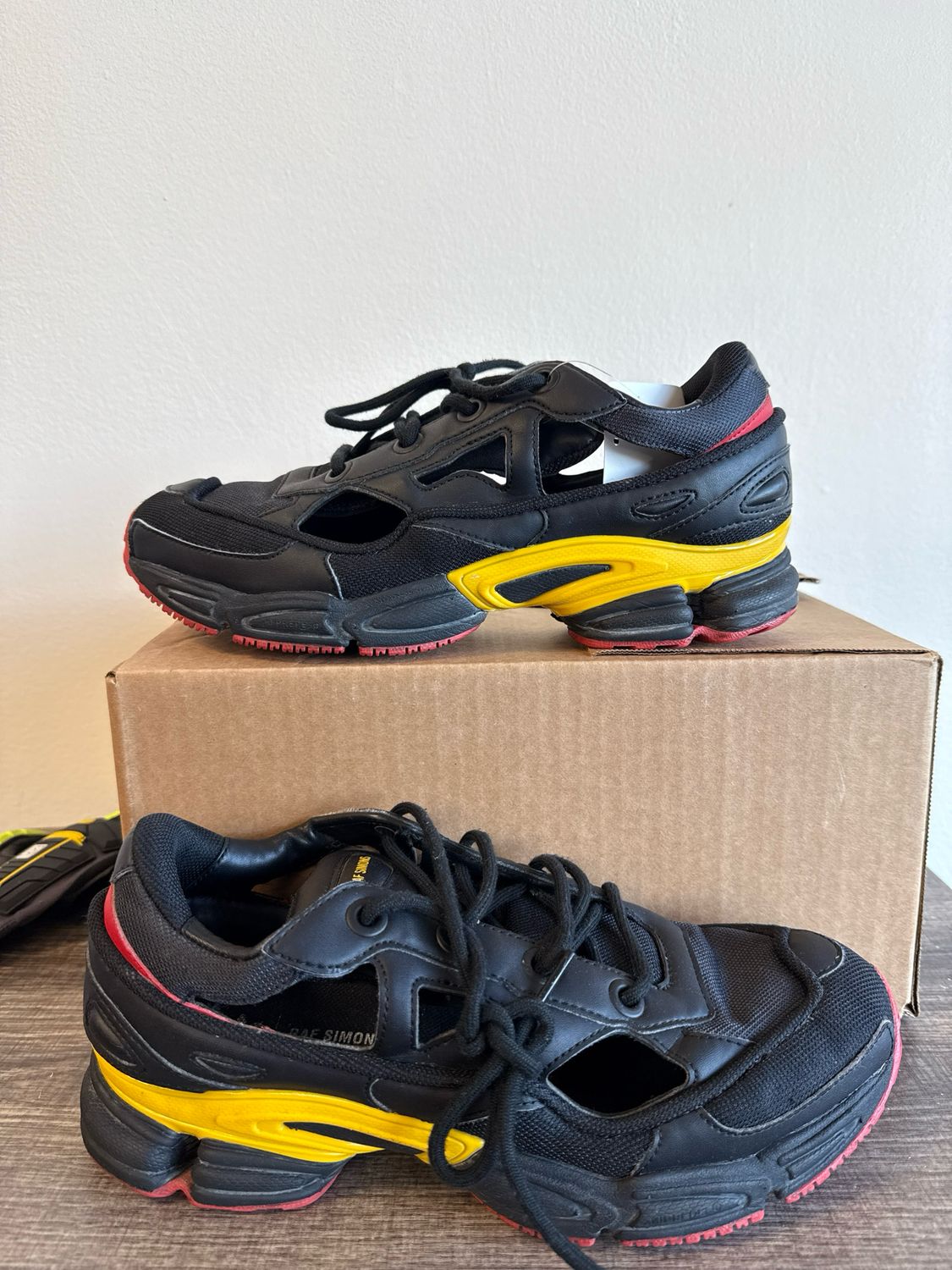 Adidas X Raf Simons Black/Red Sz:9.5 (no box)