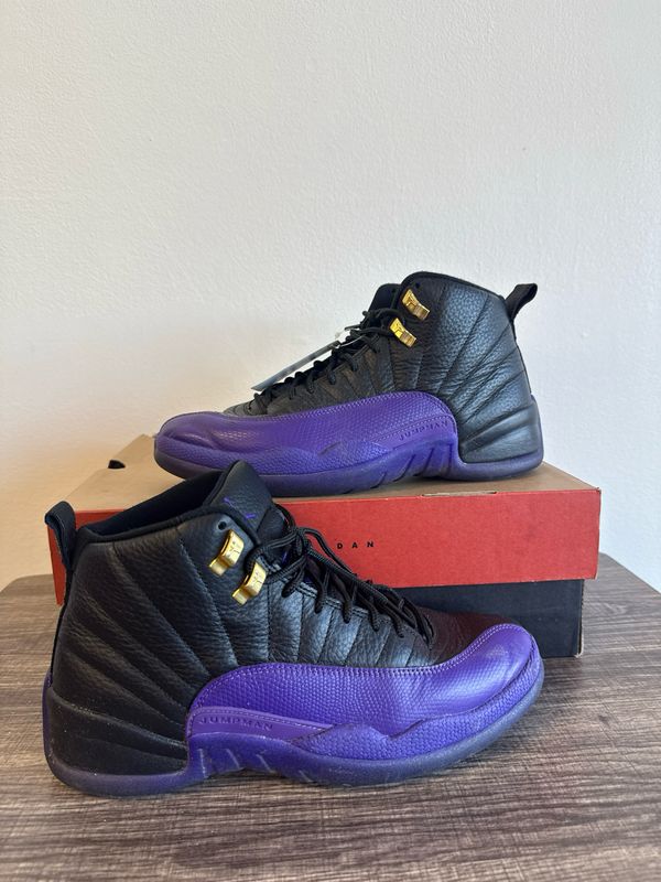 Jordan 12 Black/Field Purple (box)