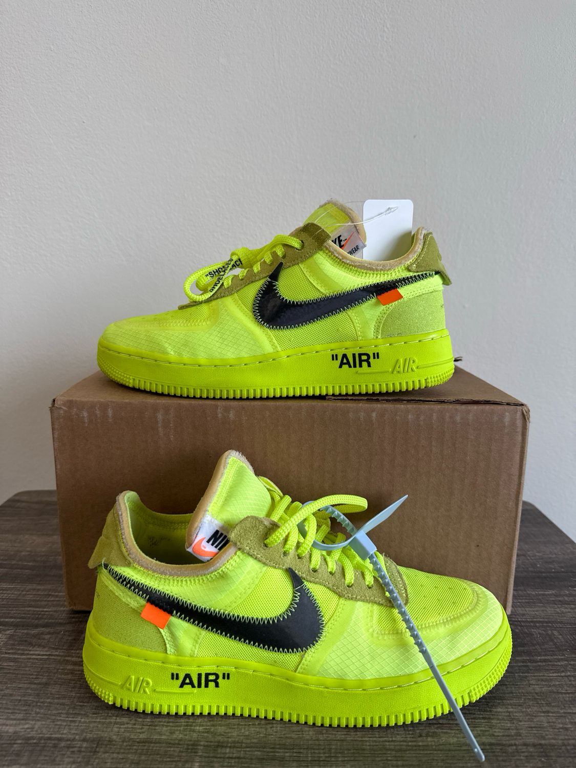 Off-White AF1 Volt Sz:7 (no box)