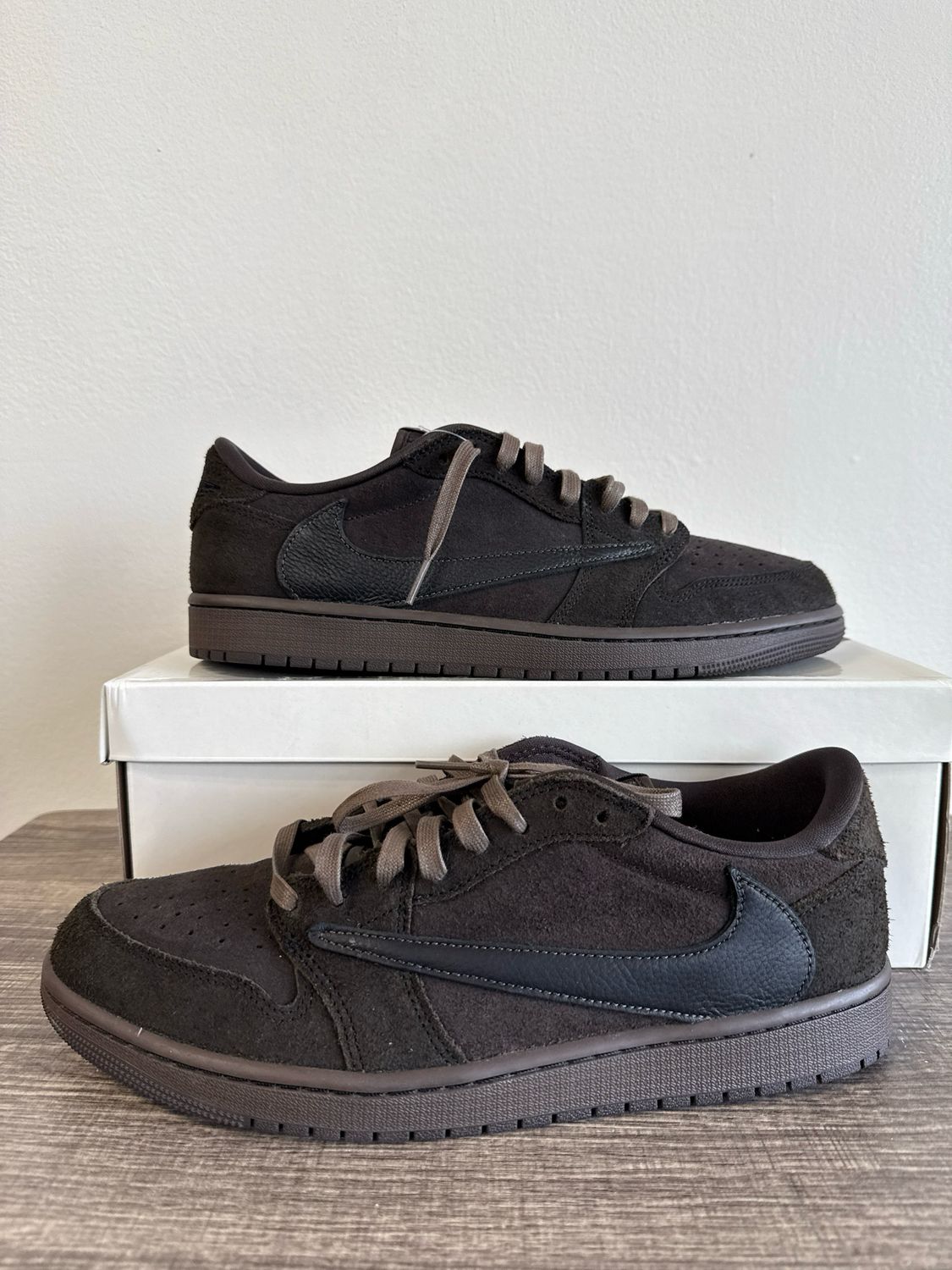 Nike Travis 1 Velvet Sz 11.5