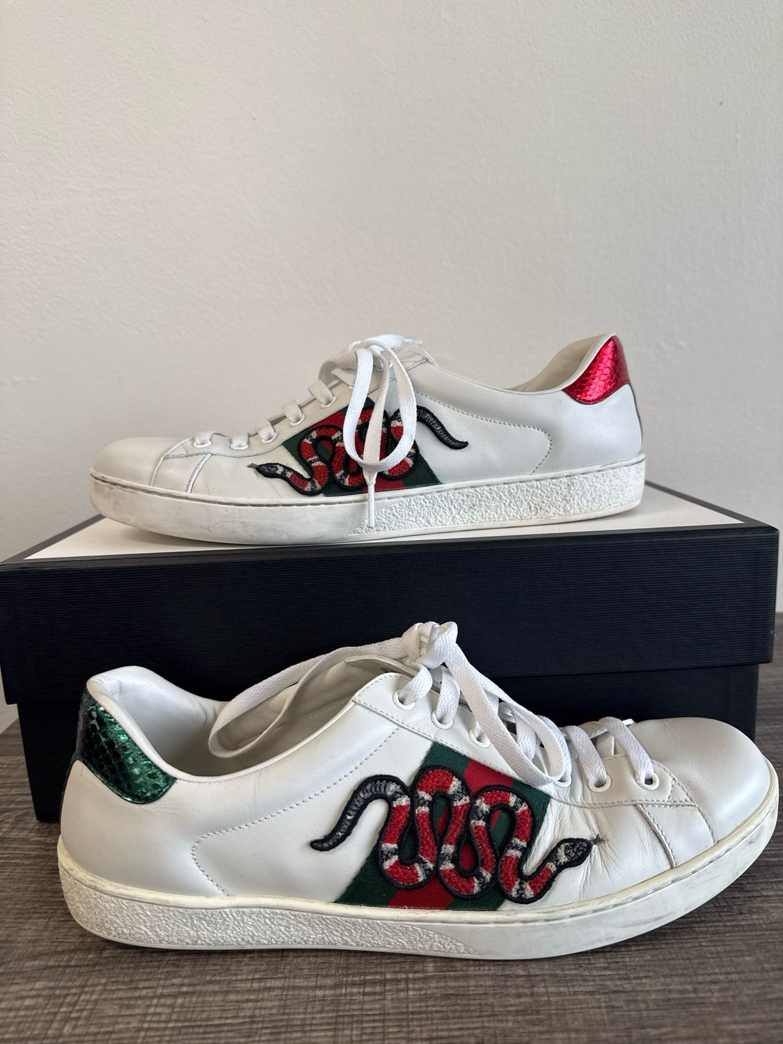 Gucci Snake White Shoes Sz:11 (box)
