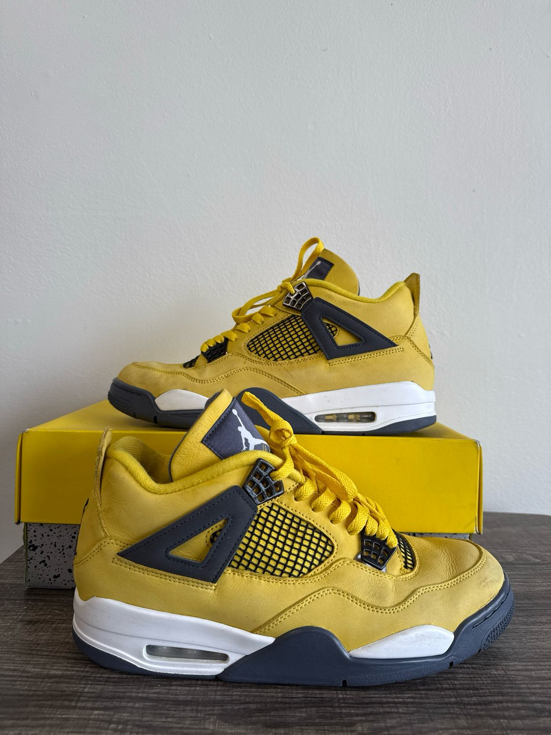 Nike Retro 4 Yellow Thunder (Box) Sz 12