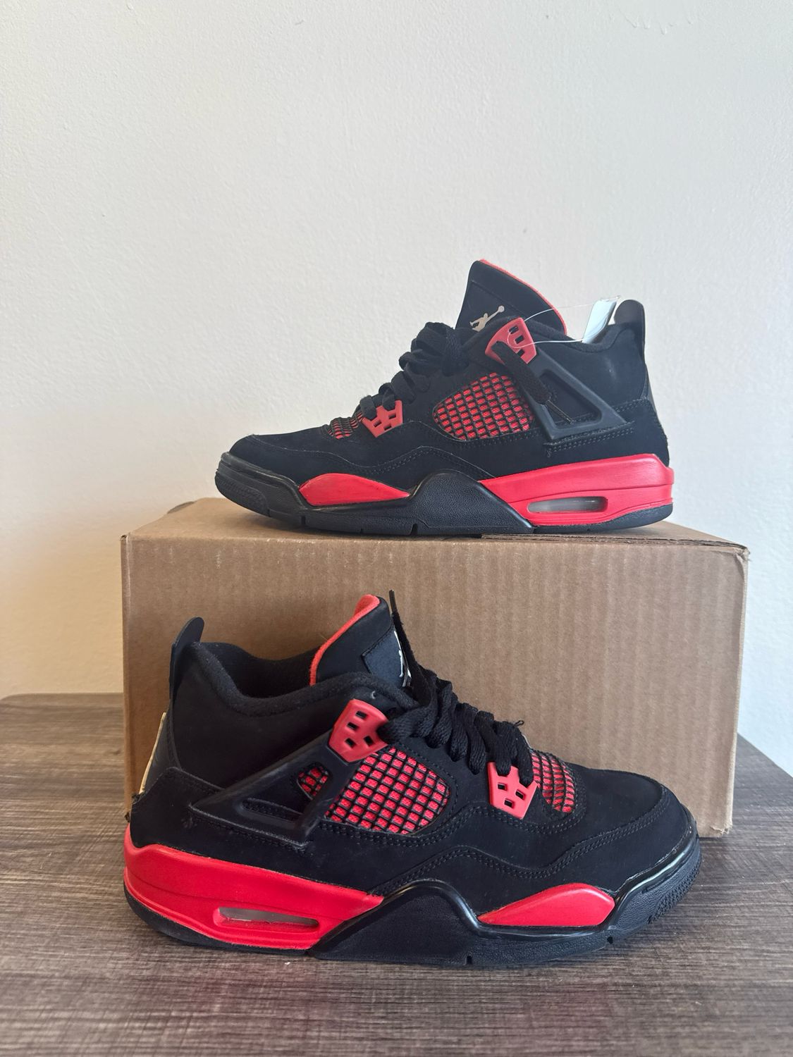Nike Jordan 4 Red Thunder Sz 7Y