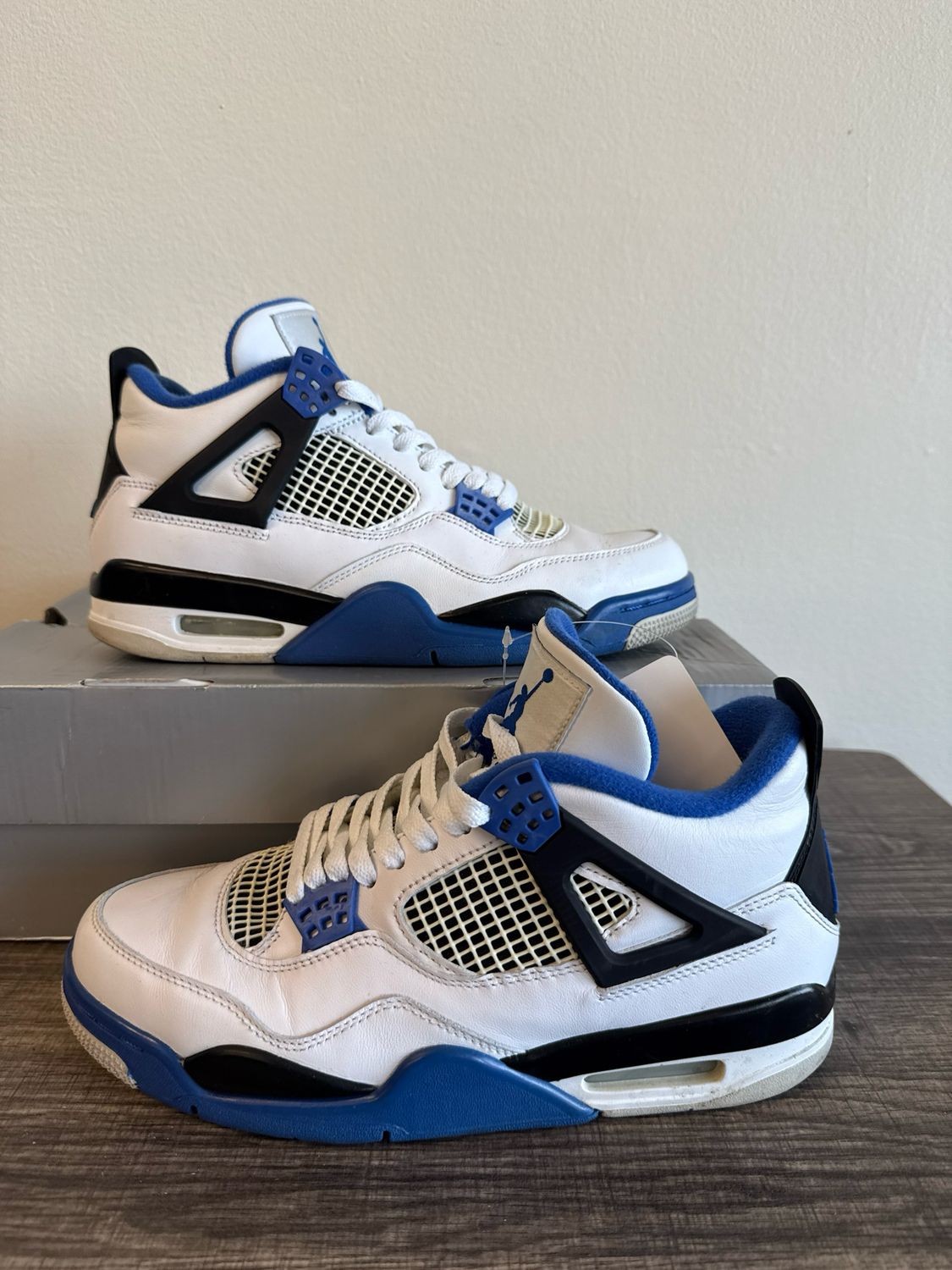 Jordan 4 Motorsport Sz 8