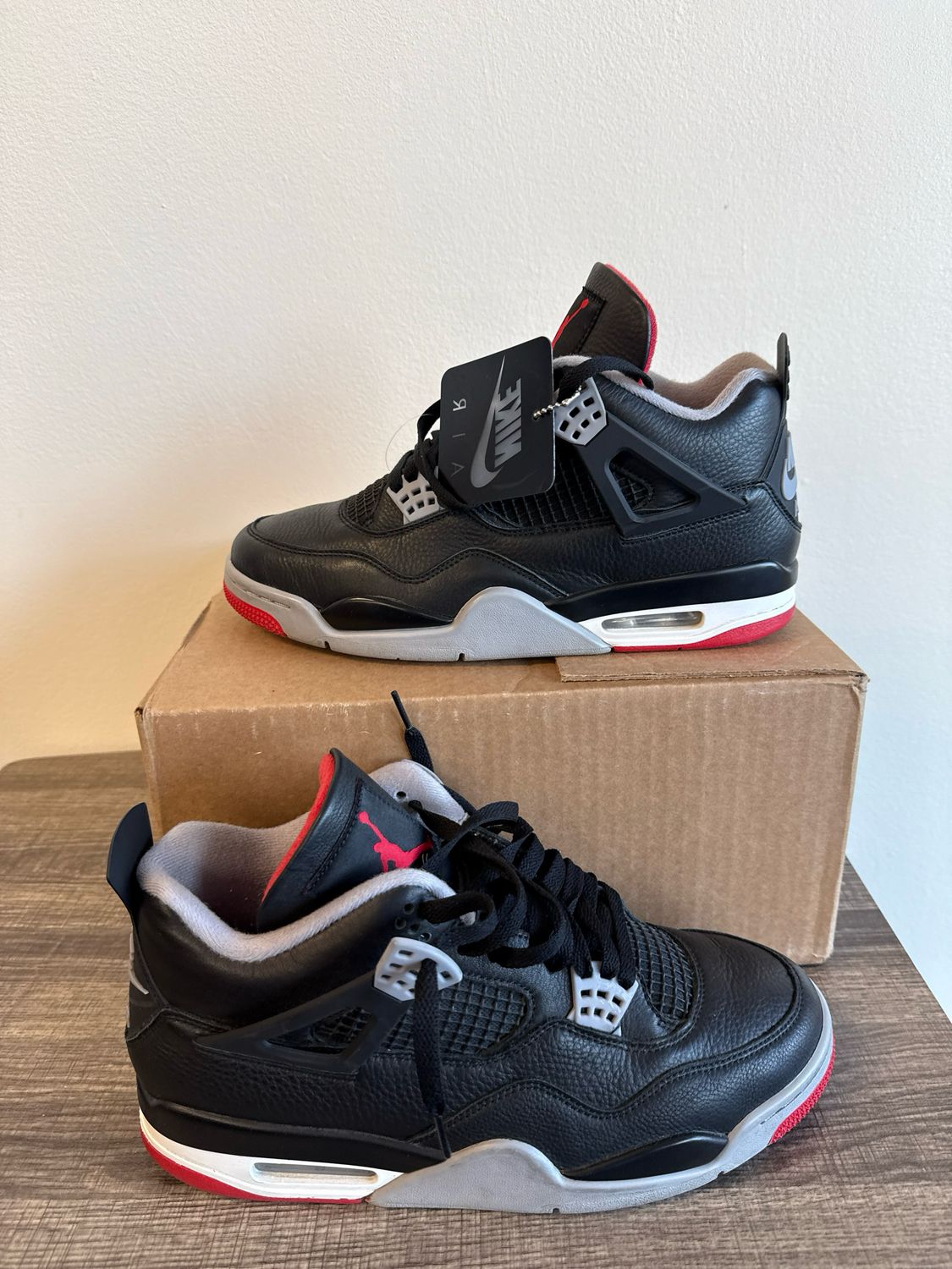Jordan 4 Bred Sz 10.5