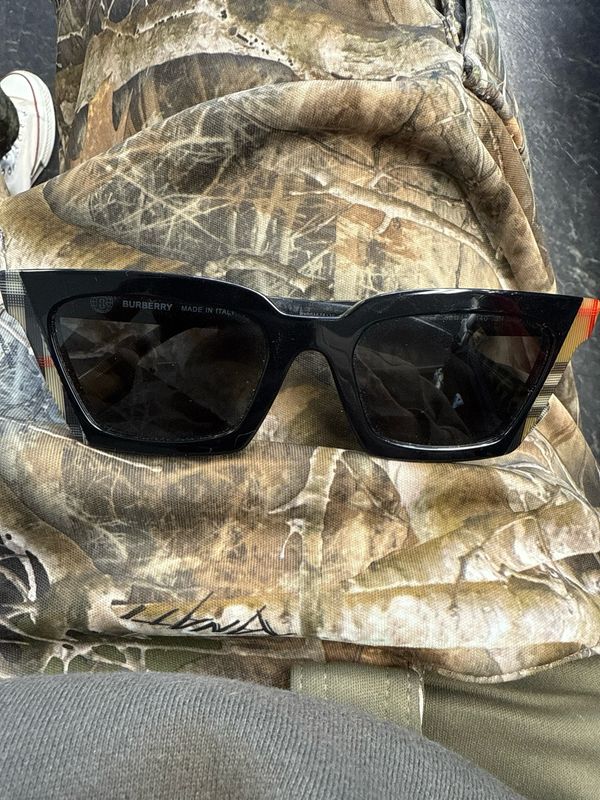 Burberry Sunglasses