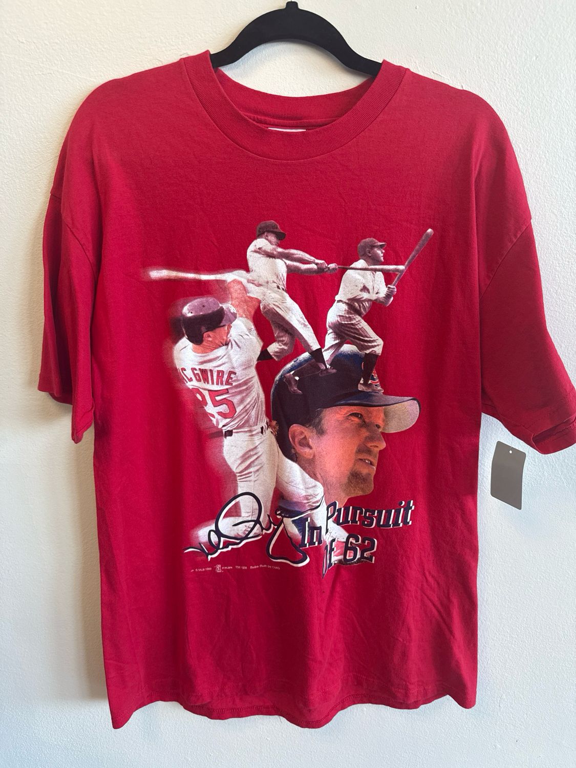 Hanes - Mark McGwire Pursuit of 62 T-Shirt - Red - XL