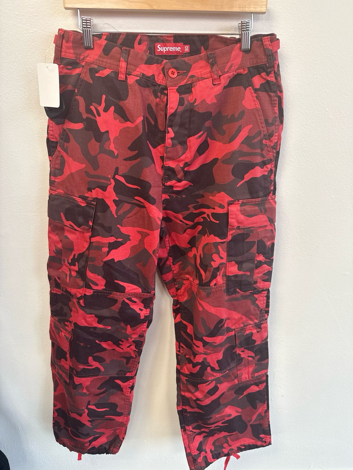 Supreme Red Camo Cargo Pants Sz:30