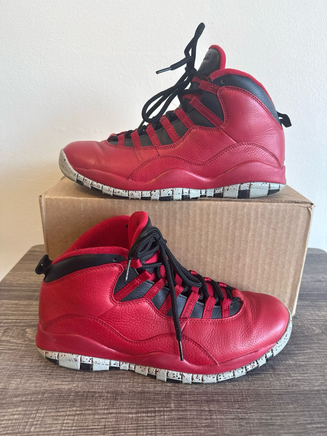 Jordan 10 Bulls Over Broadway Sz:9.5