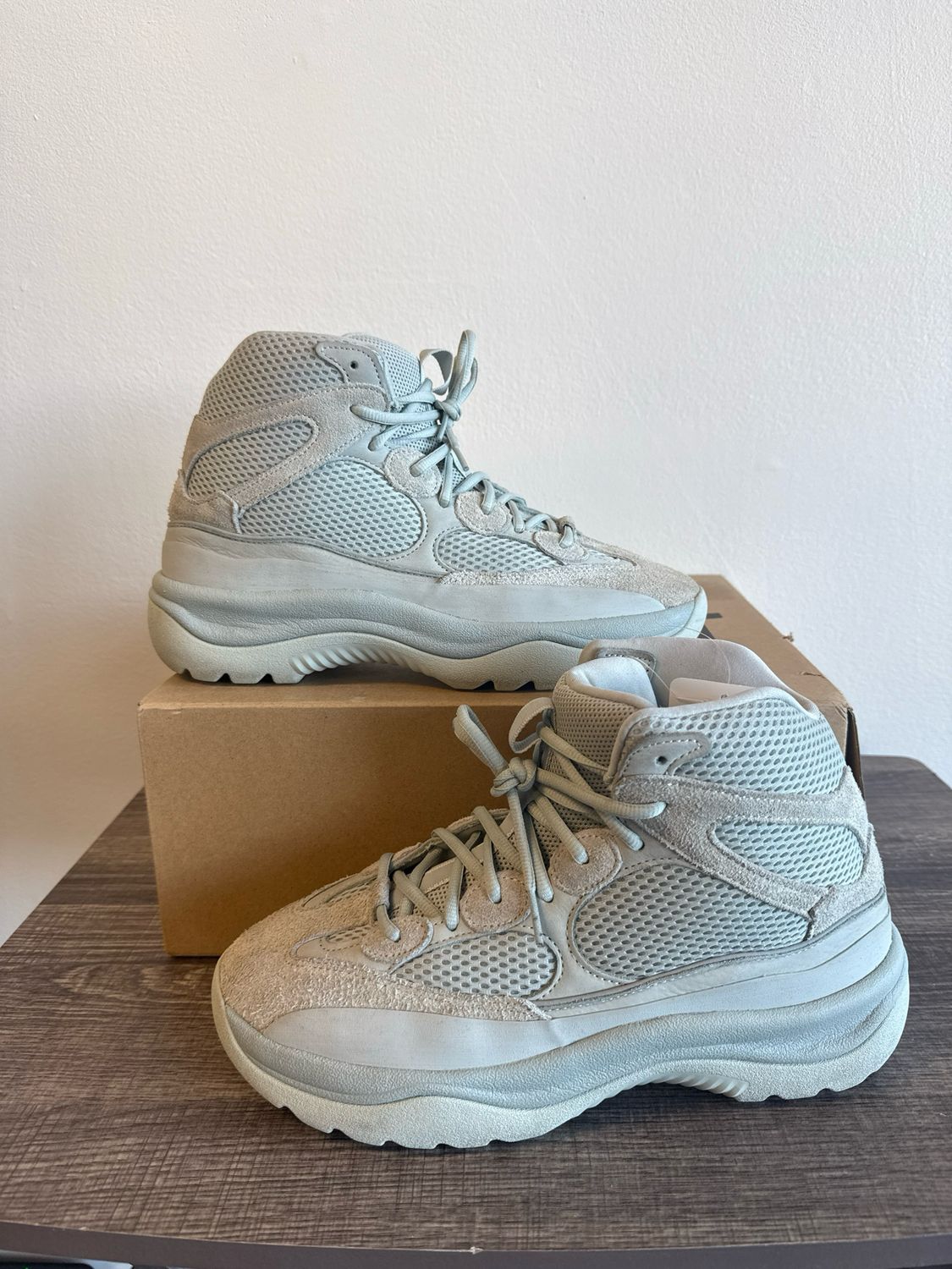 Yeezy Boots (box) Sz:10