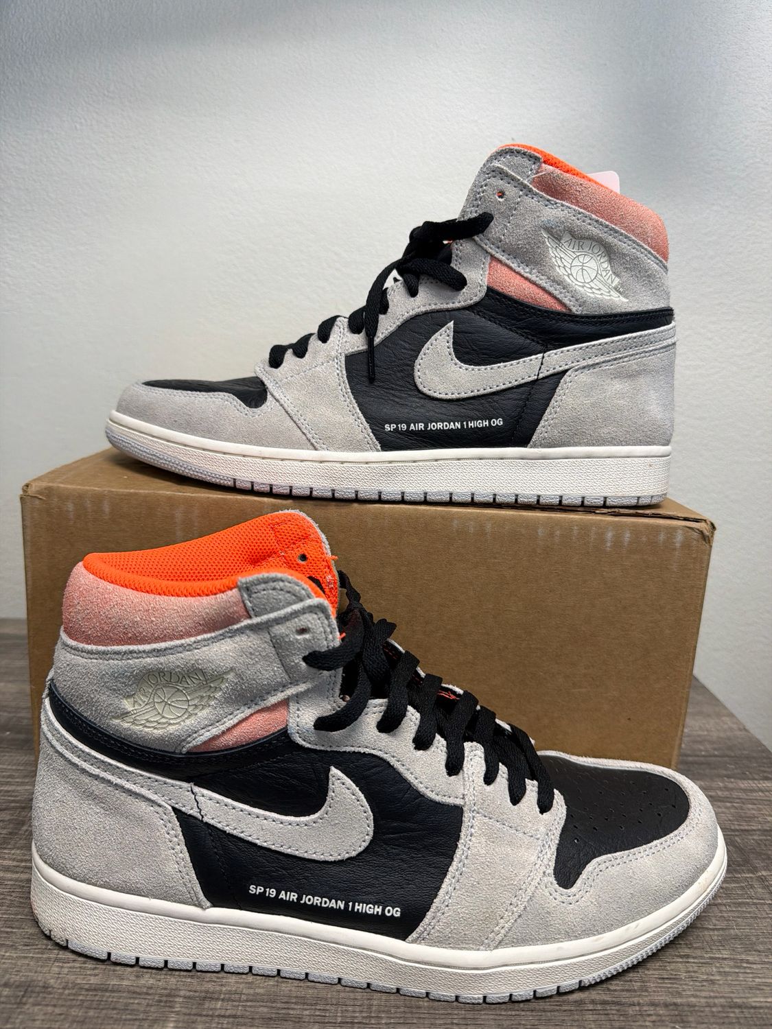 Jordan 1 Orange/Grey Sz 11