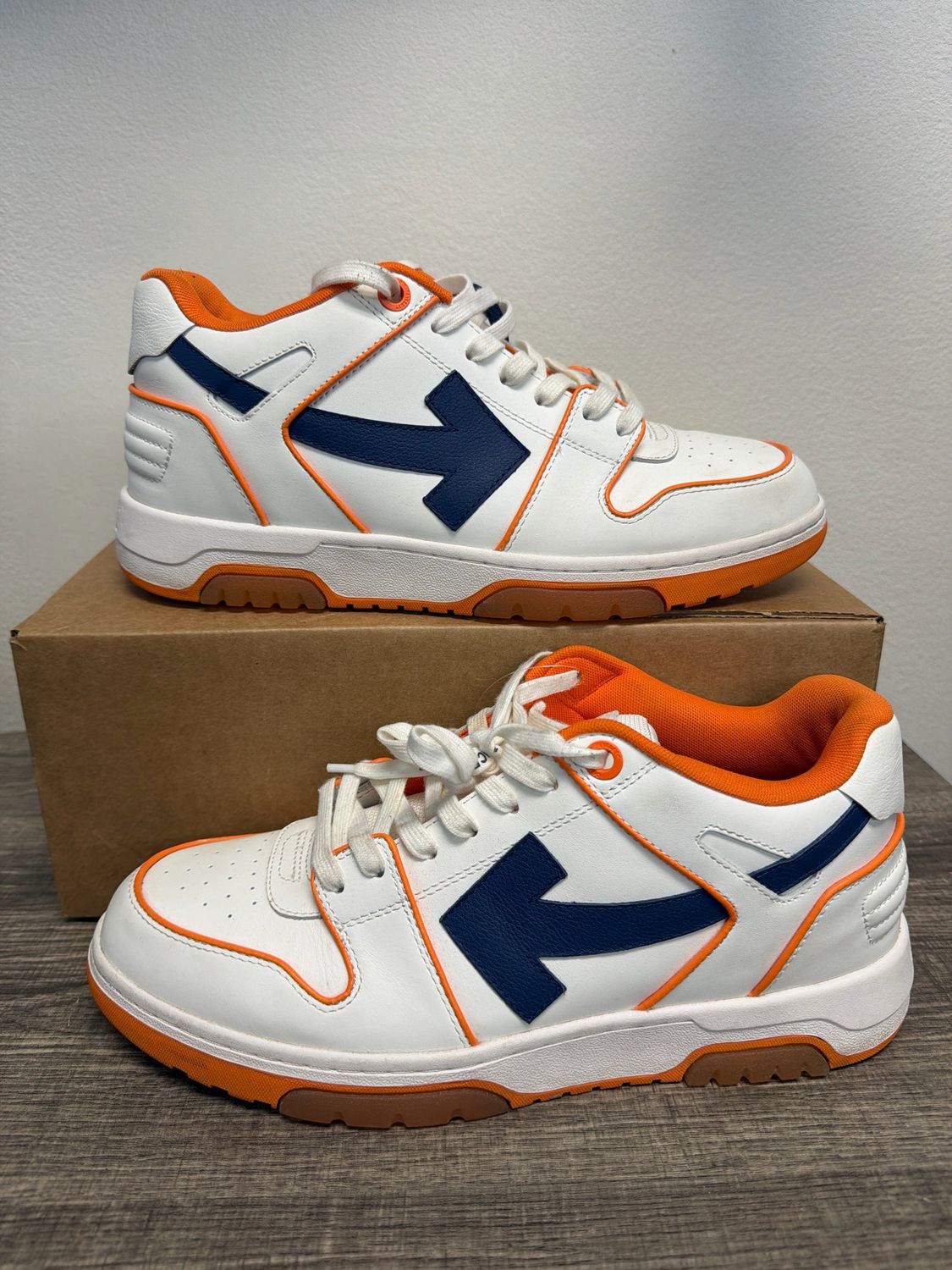 Off-White OOO White/Orange Sz 12