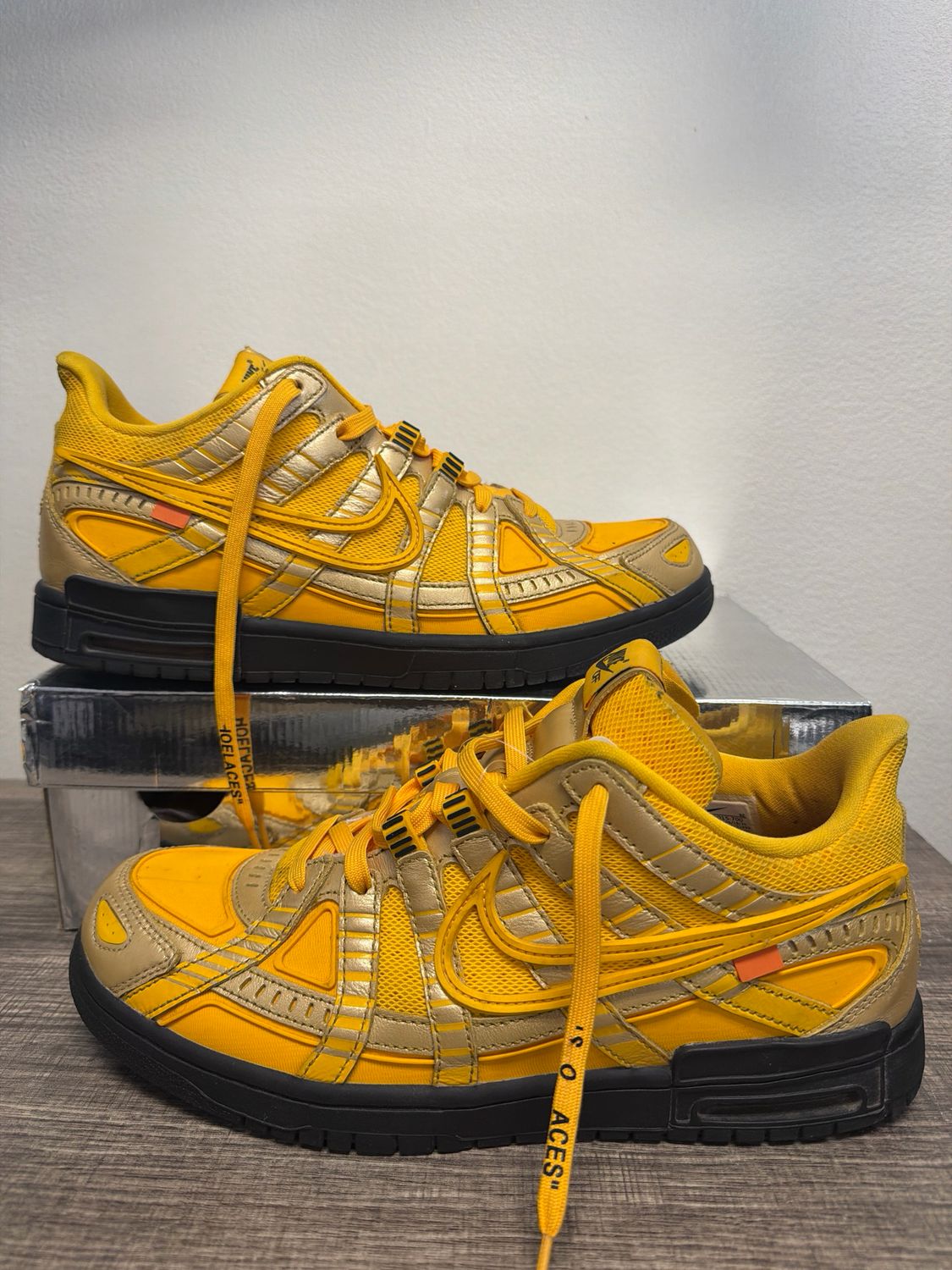 Nike x Off-White Yellow Rubber Dunks (box) Sz:10.5