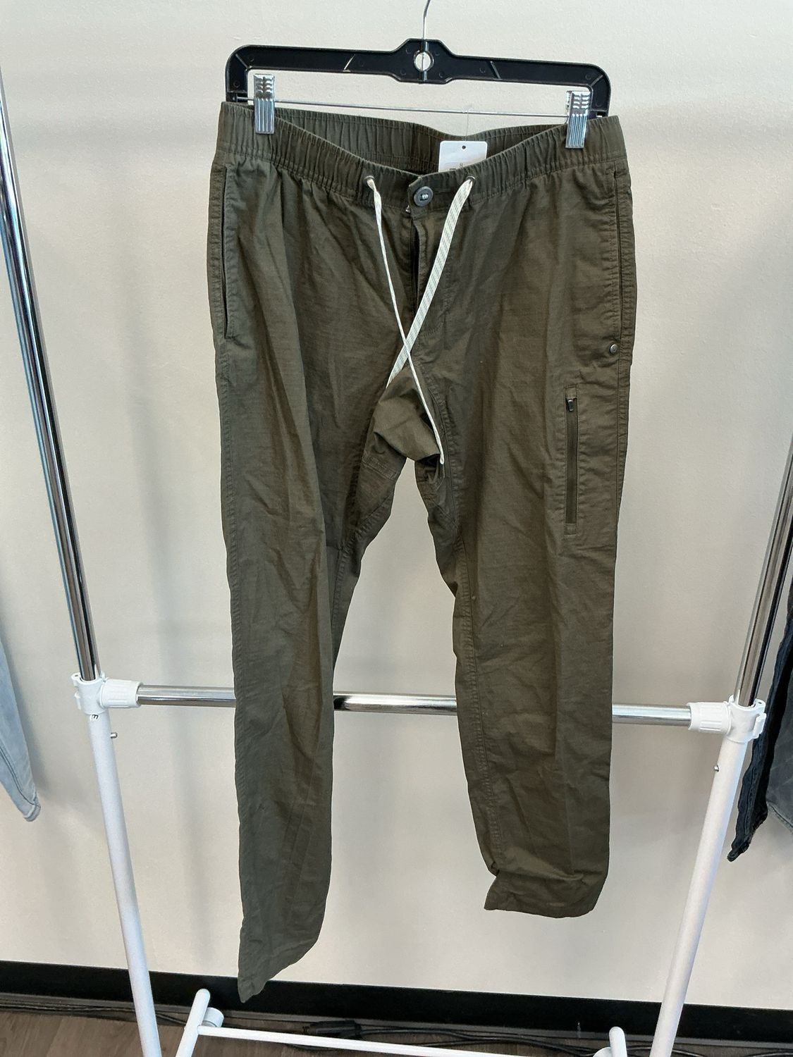 Vuori Green Pants Sz:M