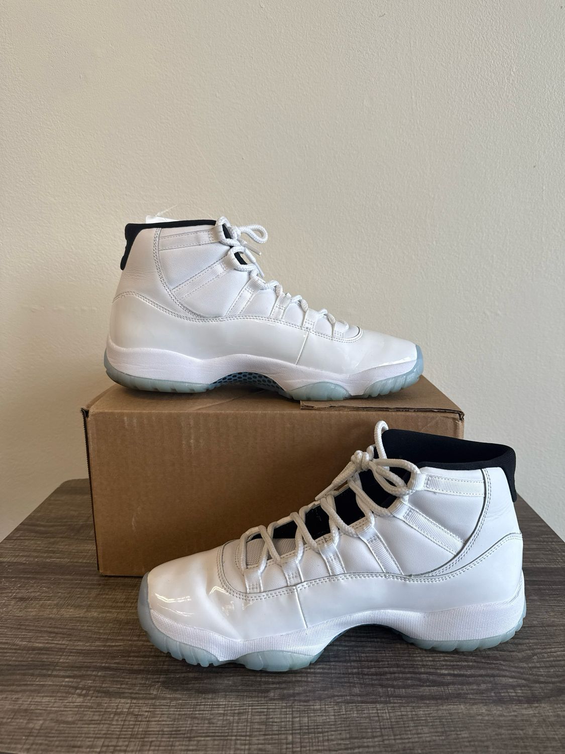 Jordan 11 Legend Blue (no box) Sz:11