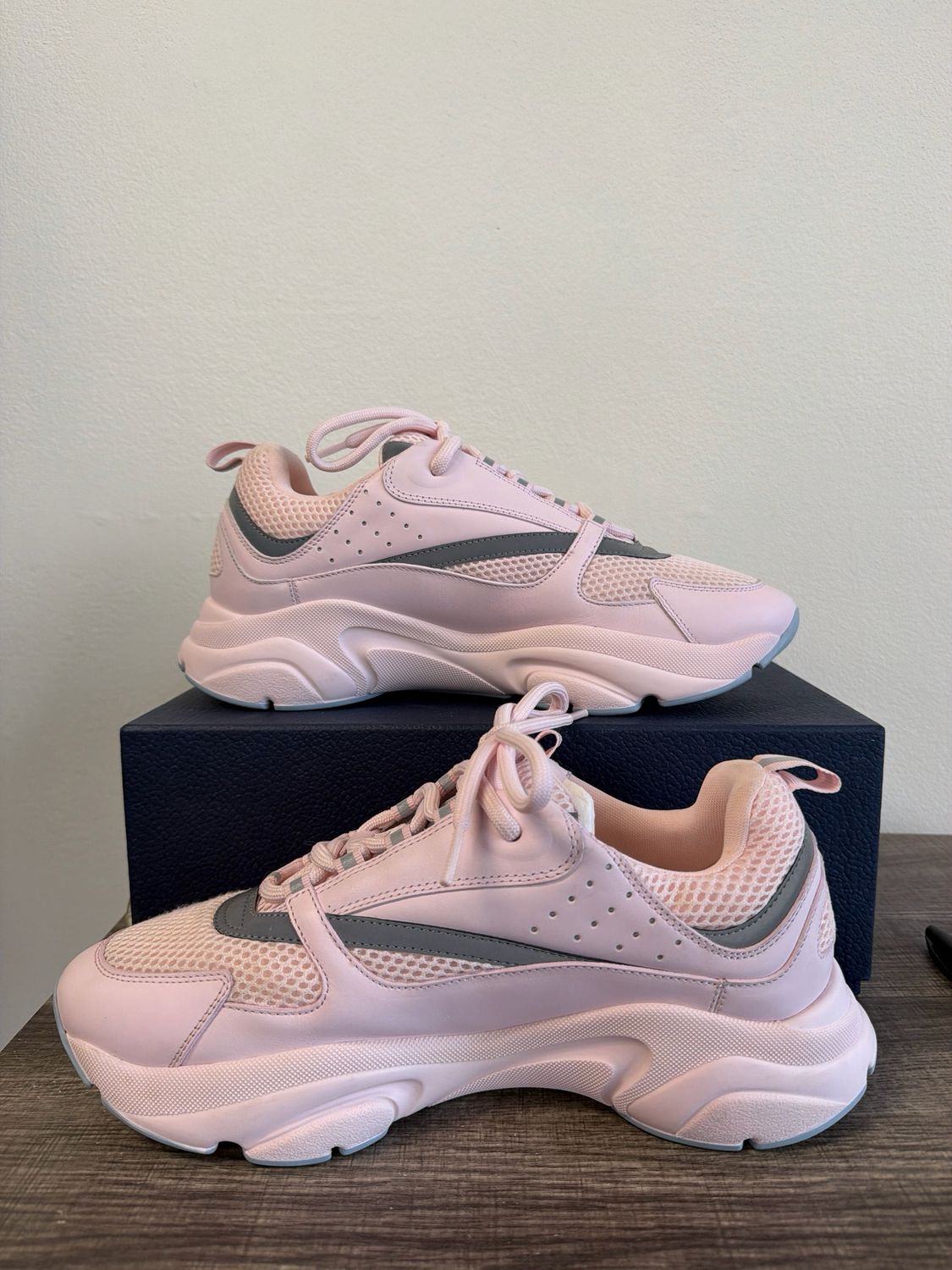 Dior B22 Pink (Box) Sz:12