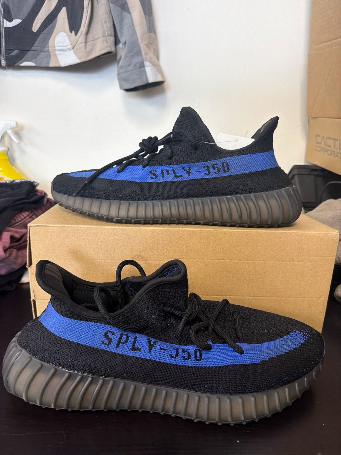 Yeezy 350 Dazzling Blue (new; box) Sz 12.5