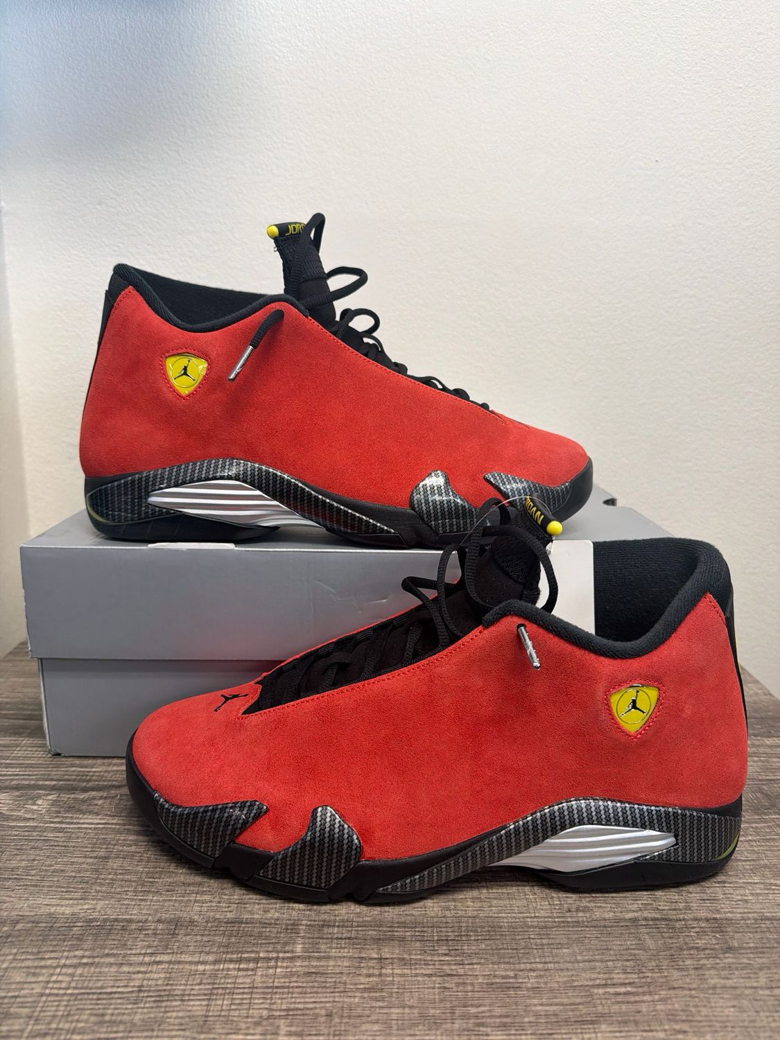 Retro 14 Ferrari (Box) Sz:13