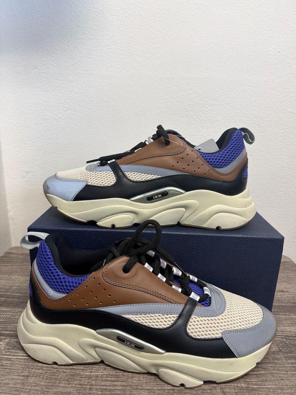 Dior B22 Brown (box) Sz.12