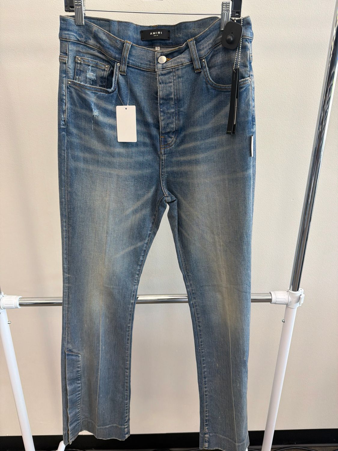 Amiri Flared Blue Jeans (New/Like New) Sz 33