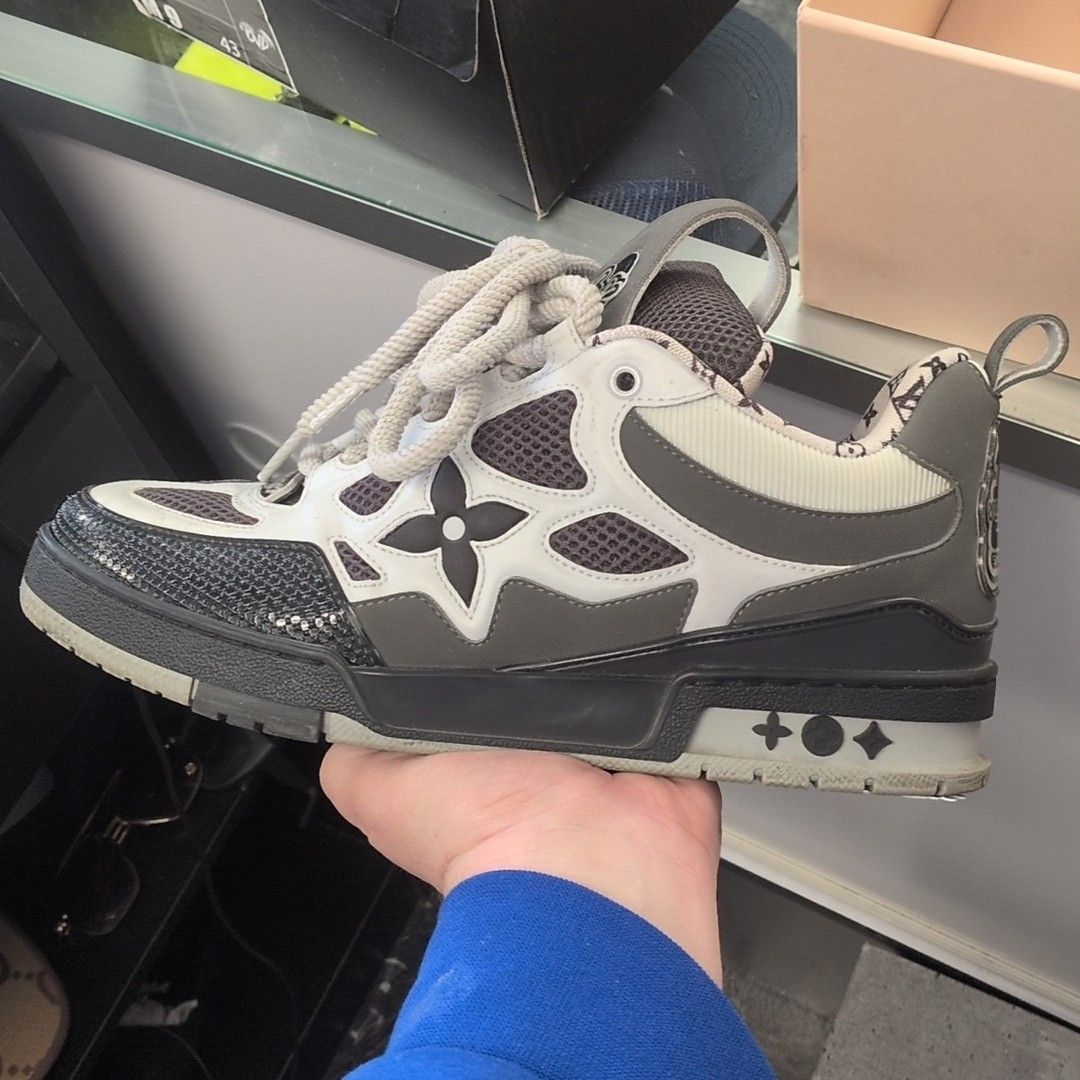 Louis Vuitton Skates Black/White Sz:9.5