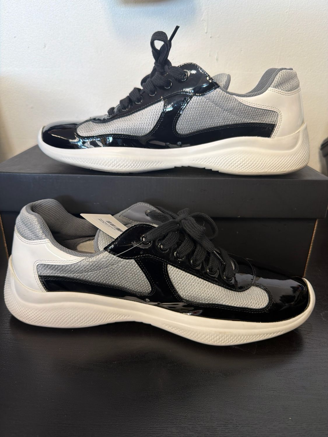 Prada Black/White AC (Box) Sz:11