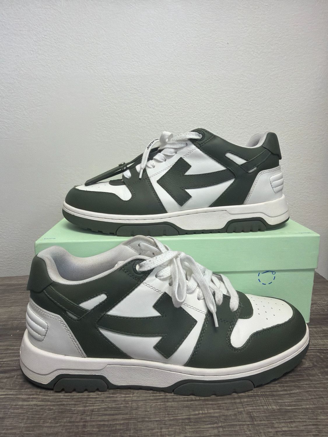 Off-White OOO Olive /White (Box) Sz:11