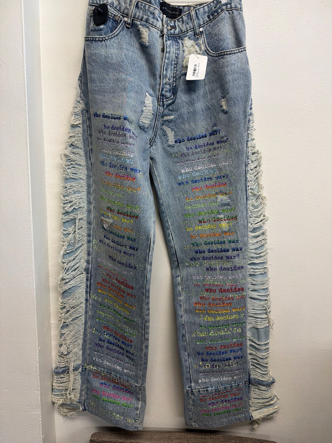 WDW Jeans w/Embroidered Text Sz:34