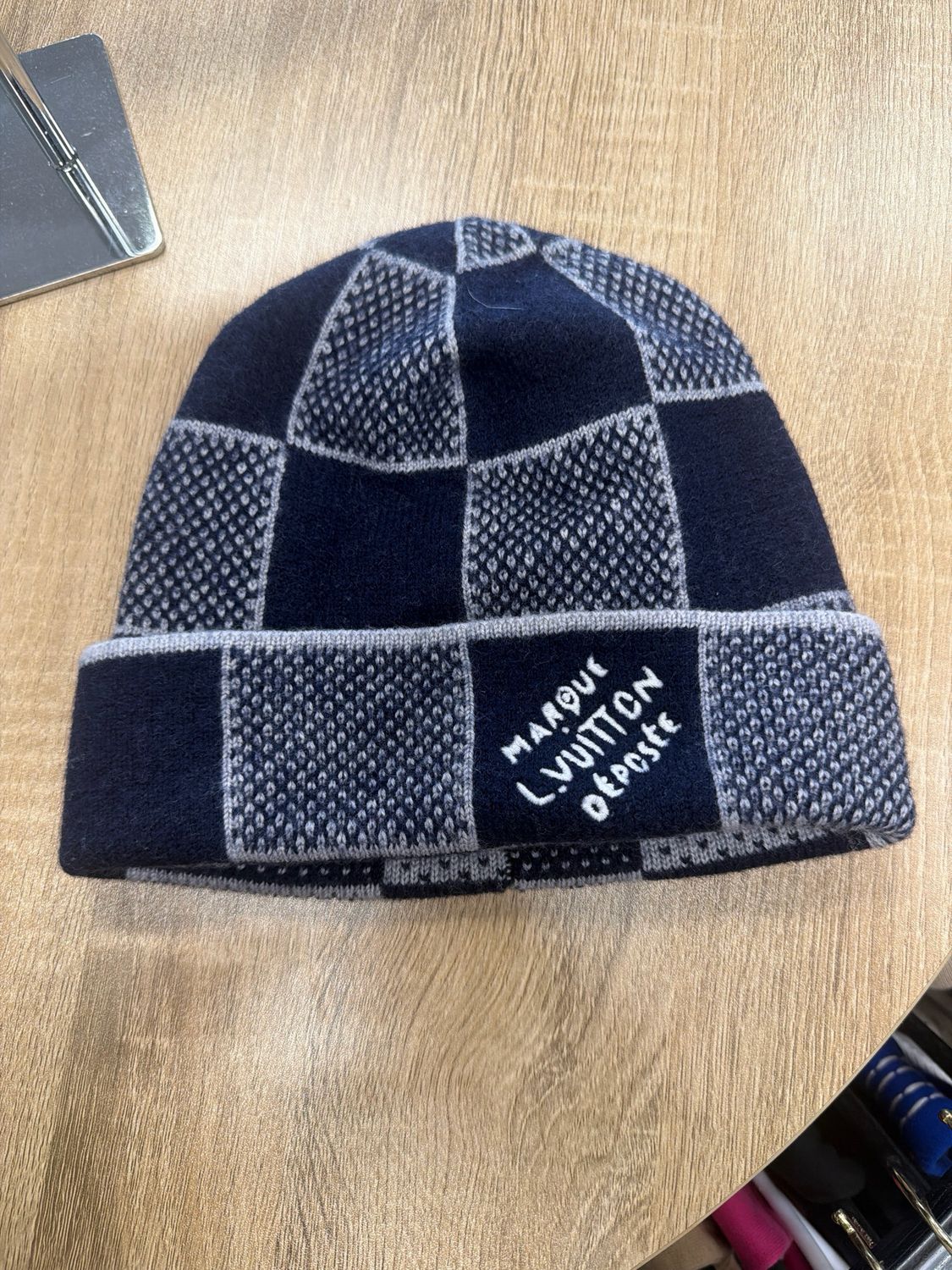 Louis Vuitton LV Crush Beanie w/ Box