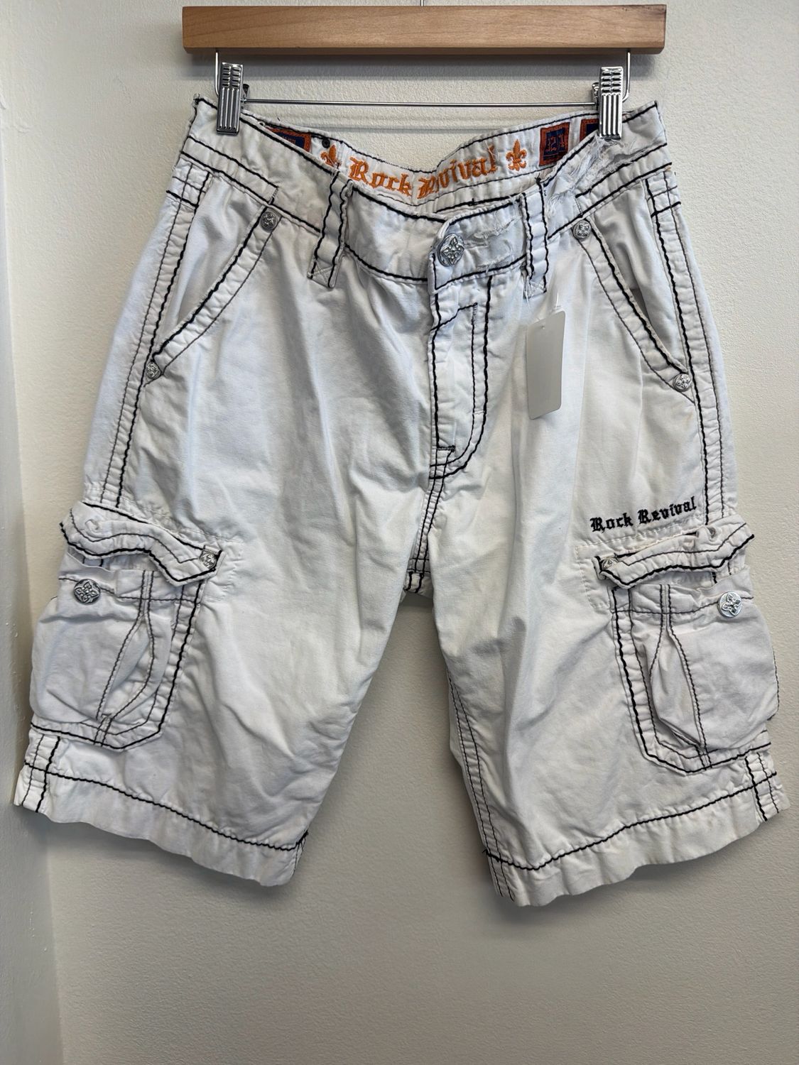 Rock Revival White Shorts Sz 32