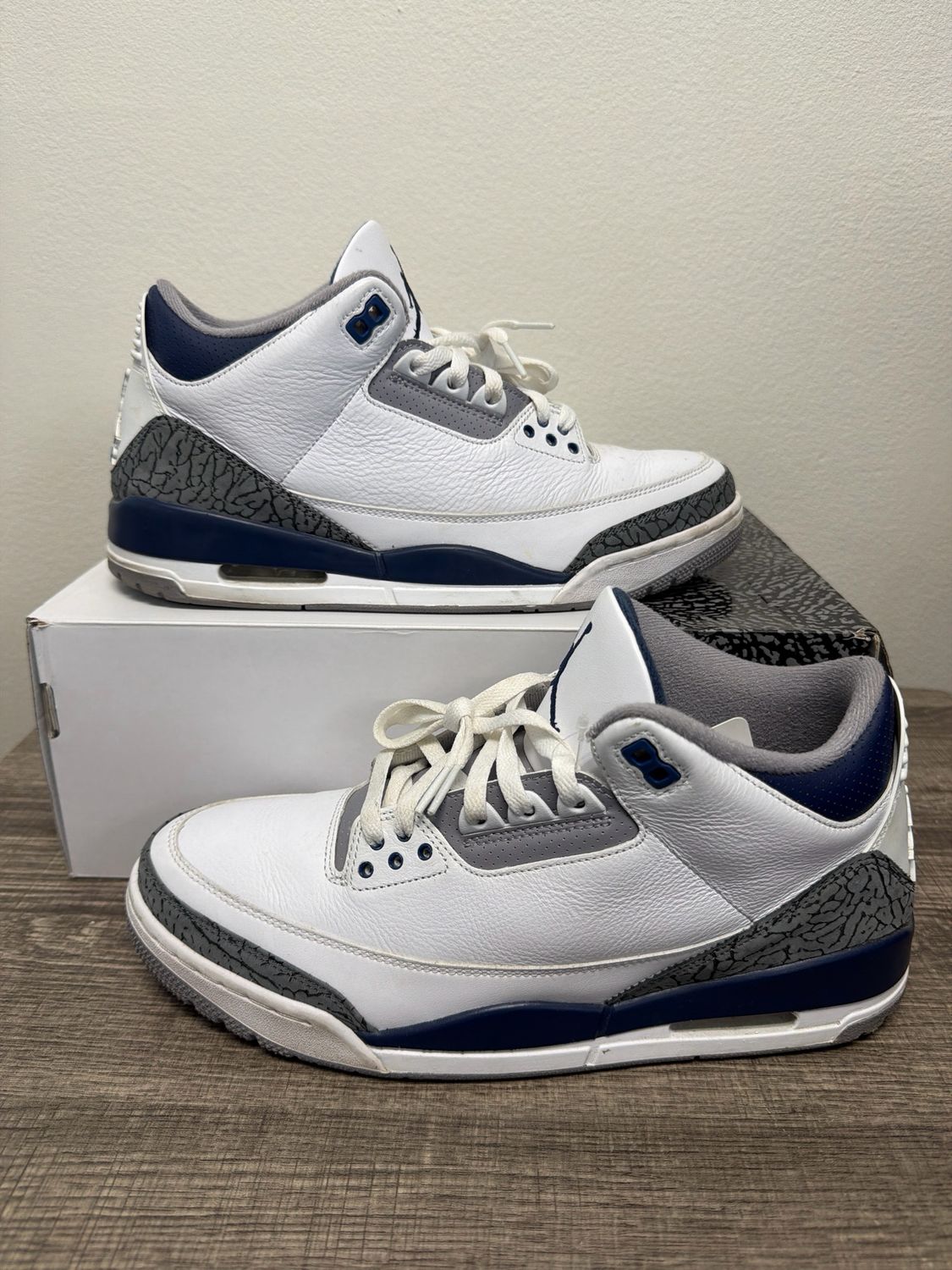 Jordan 3 Midnight Navy w/ Box Sz 11
