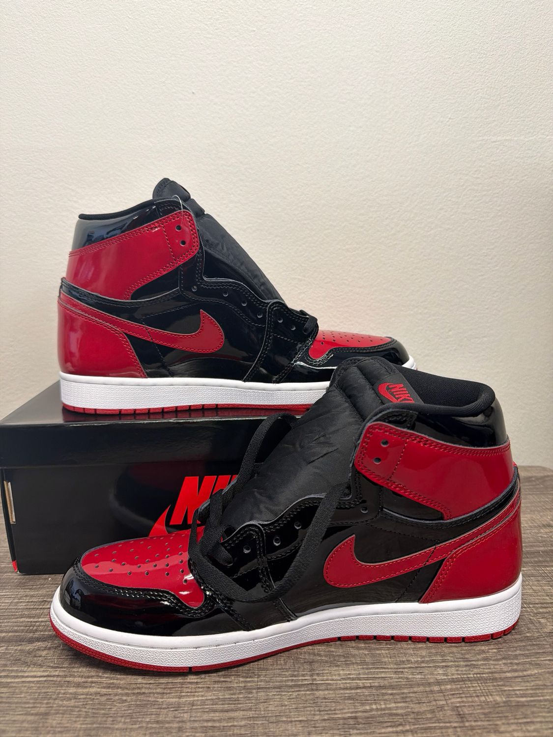 Jordan 1 Retro Patent Bred DS w/ Box Sz 10.5