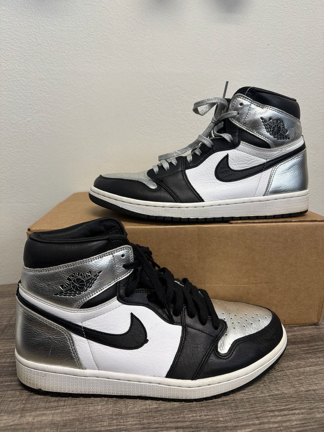 Jordan 1 Retro Silver Toe No Box Sz 11