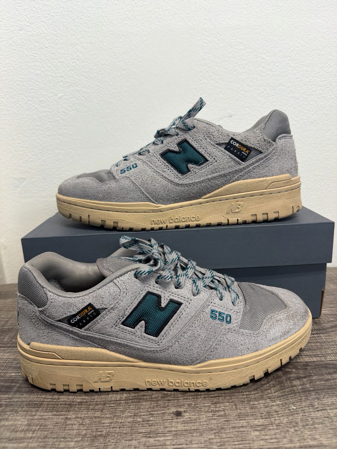 New Balance Cordura Cream w/ Box Sz 7