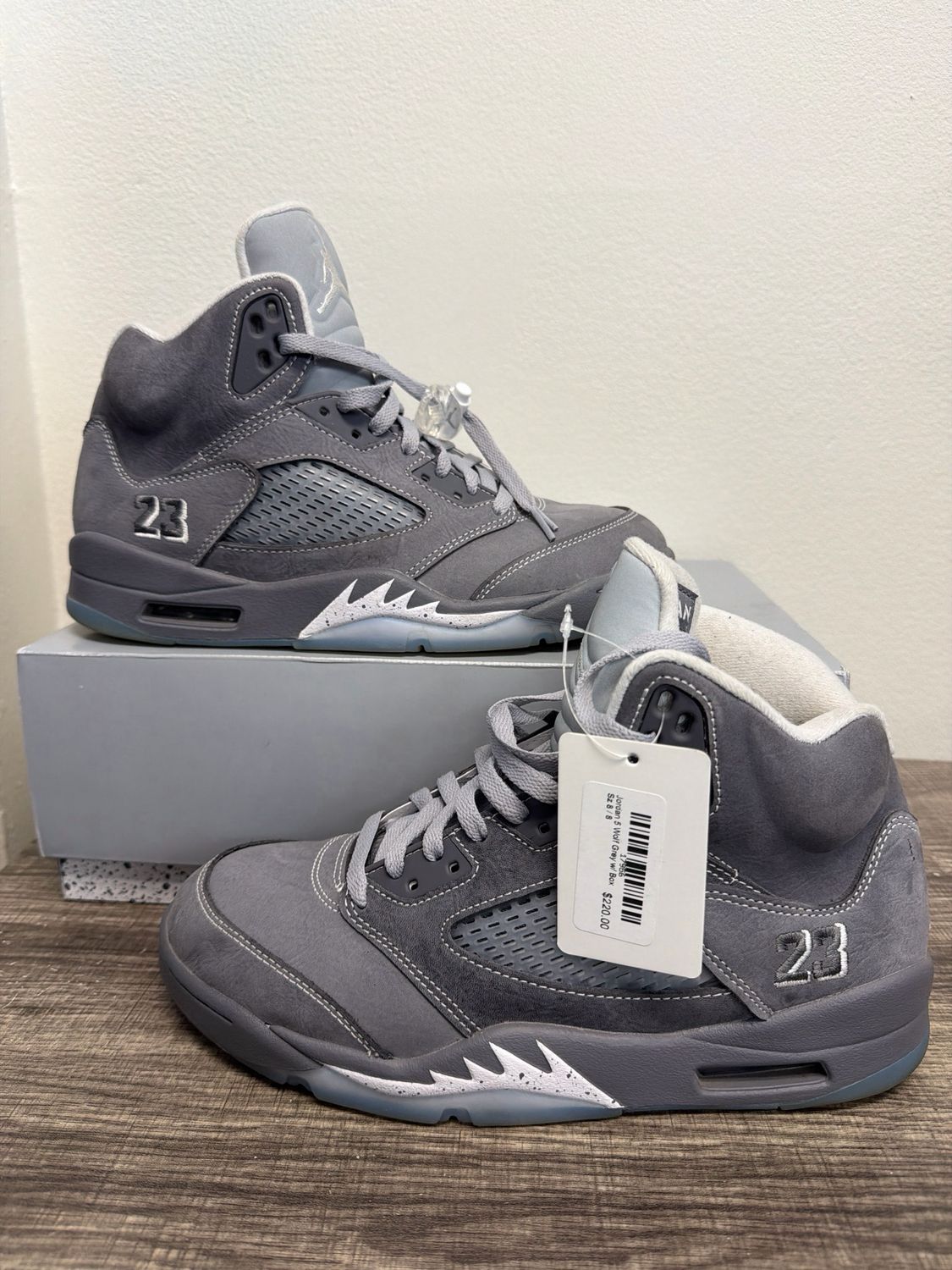 Jordan 5 Wolf Grey w/ Box Sz 8
