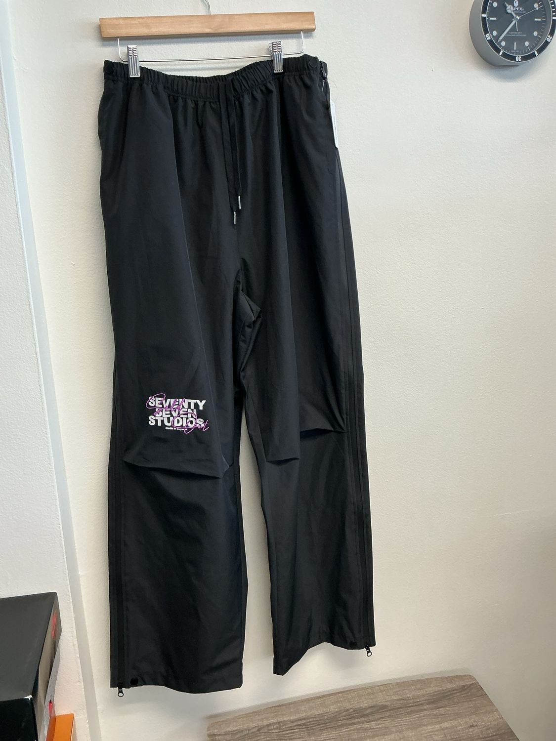 77 Studios Warmup Pants Sz L
