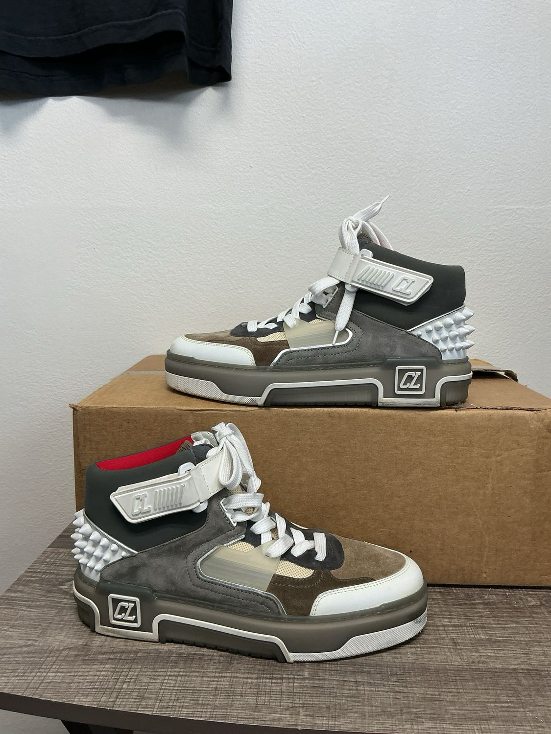 Louboutin Astroloubi Brown/Grey (no box) Sz 8