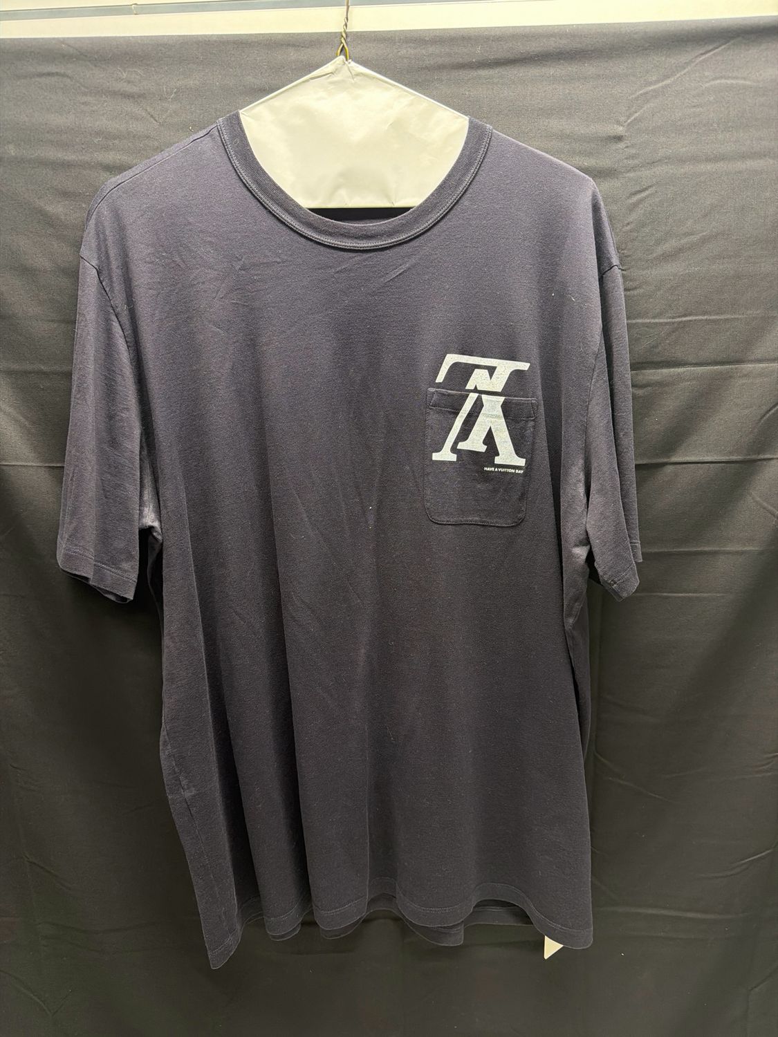 Louis Vuitton Black/White Have a Vuitton Day Tee Sz 5L