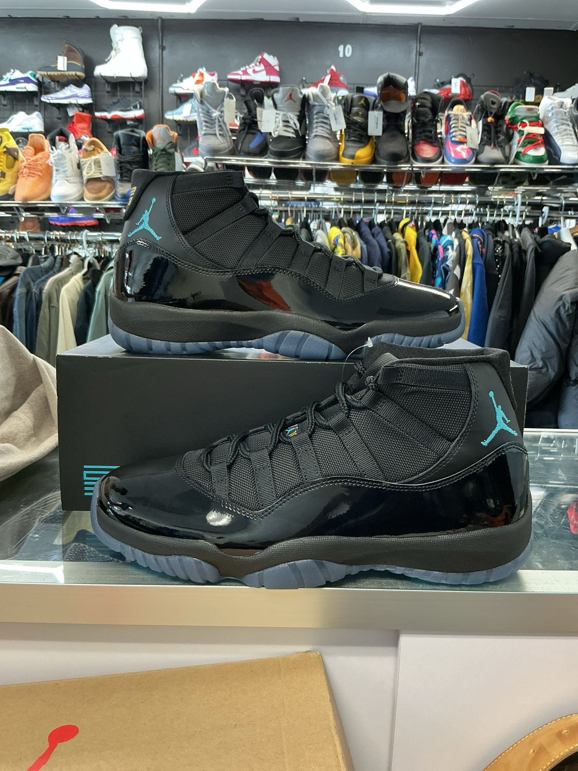 Jordan 11 Gamma New w/ Box Sz 12