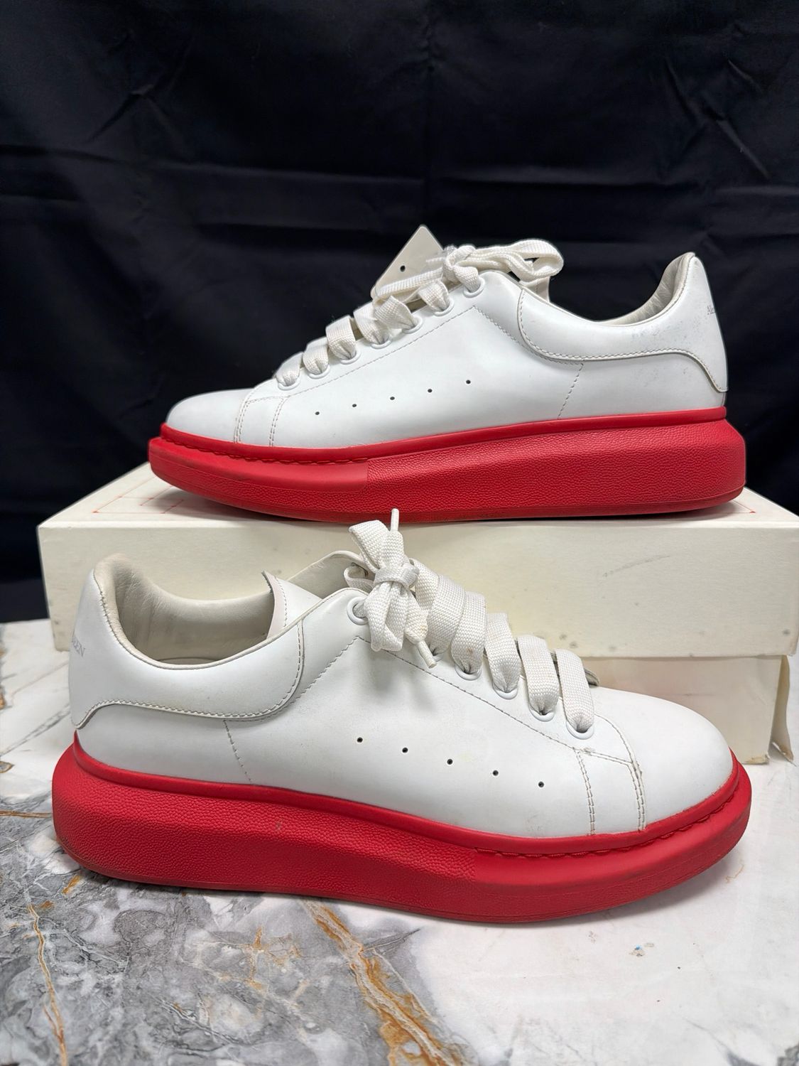 Alexander McQueen White/Red w/ Box Sz 9